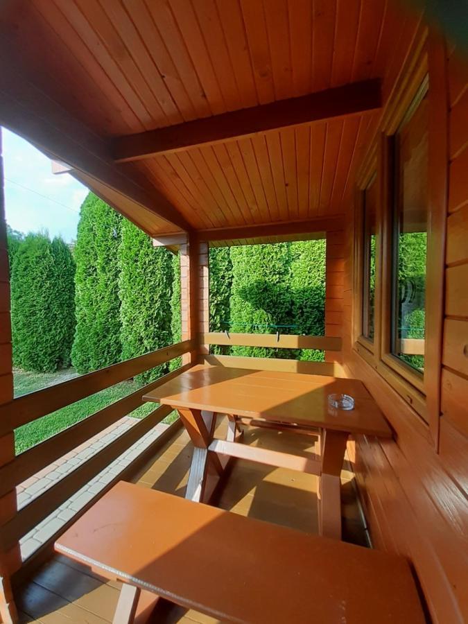 Zielony Zakatek Domki I Pokoje 661-038-537 Polańczyk Exteriér fotografie